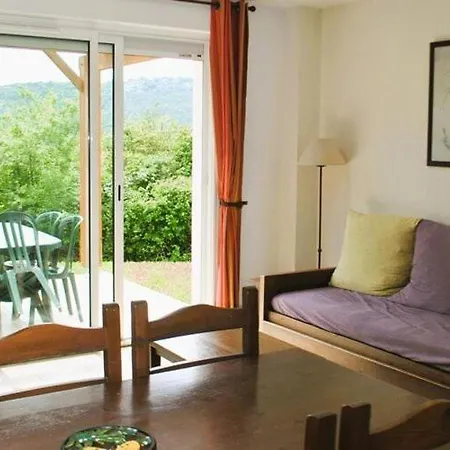 Holiday With A Terrace Near River Lot Ferienhaus Cajarc
